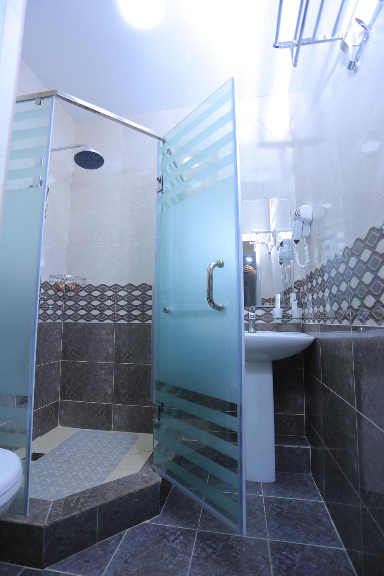 Hayot Plaza Hotel Yunusobod المظهر الخارجي الصورة